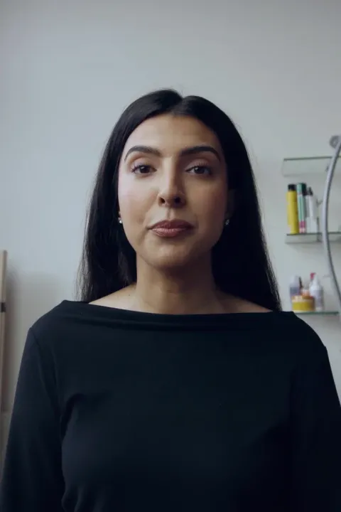 Mia